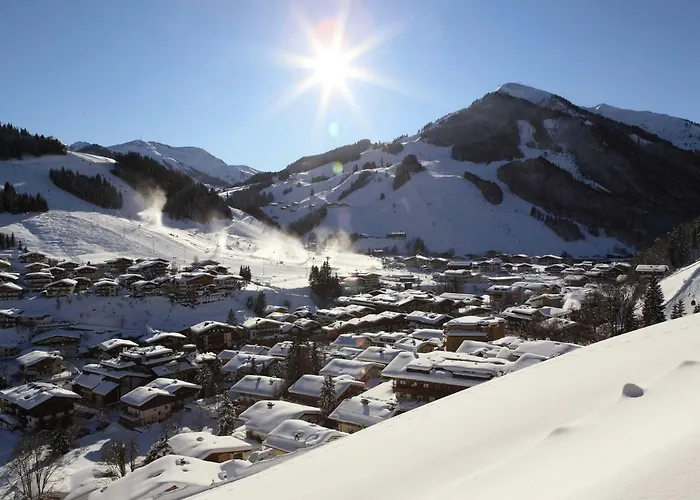 Chalet In By Lift & Slopes *